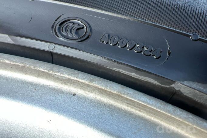 Kita, lengvojo lydinio