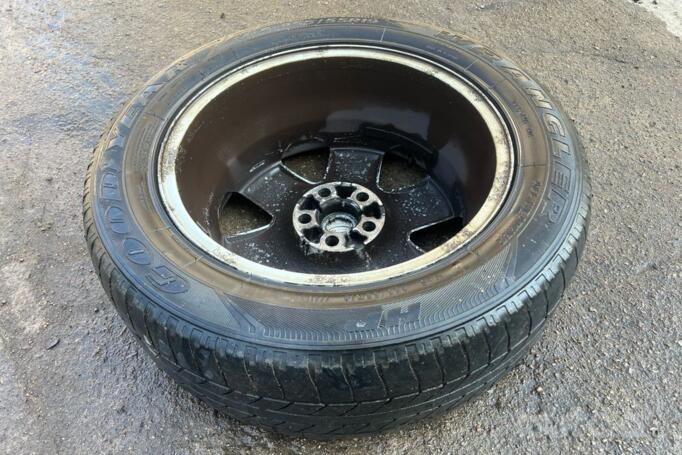 Kita, lengvojo lydinio