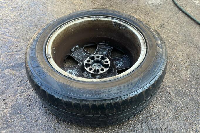 Kita, lengvojo lydinio