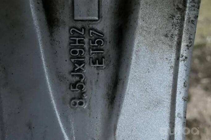 Mercedes, lengvojo lydinio