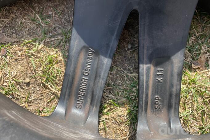 Bmw, lengvojo lydinio