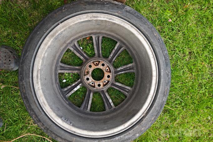 Kita, lengvojo lydinio