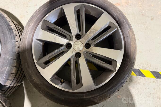 Peugeot, lengvojo lydinio