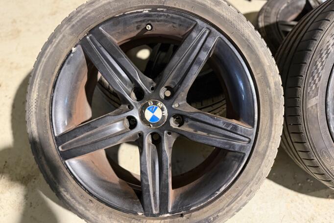 Kita, lengvojo lydinio