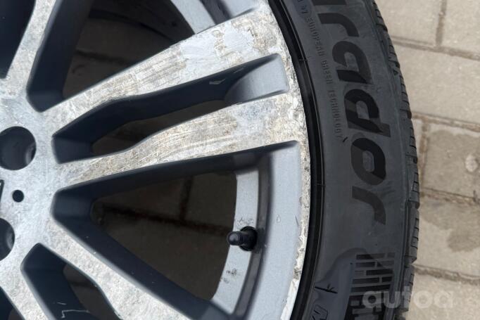 BMW, lengvojo lydinio