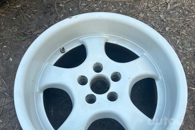 Kita, lengvojo lydinio