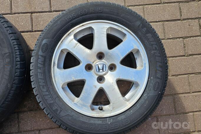 Honda, lengvojo lydinio