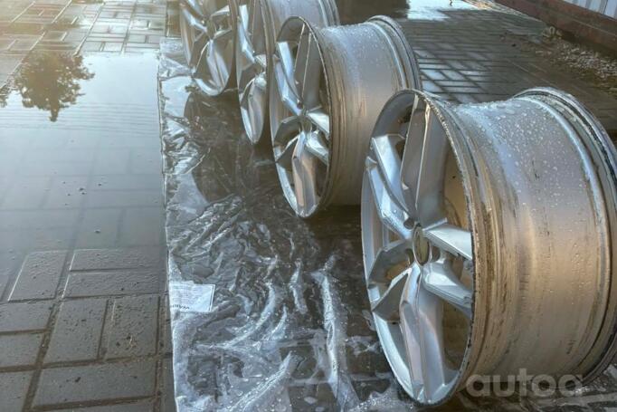 Audi, lengvojo lydinio
