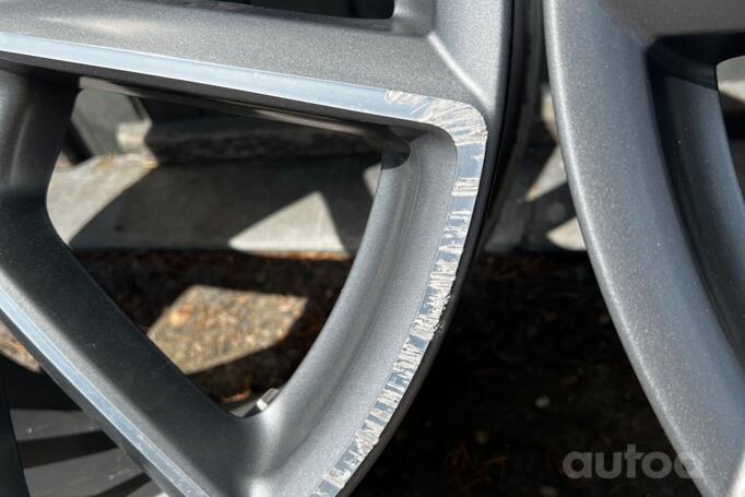 Audi, lengvojo lydinio