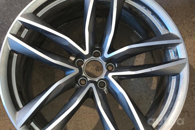 Audi, lengvojo lydinio