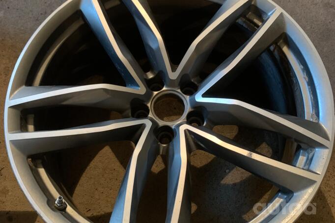 Audi, lengvojo lydinio