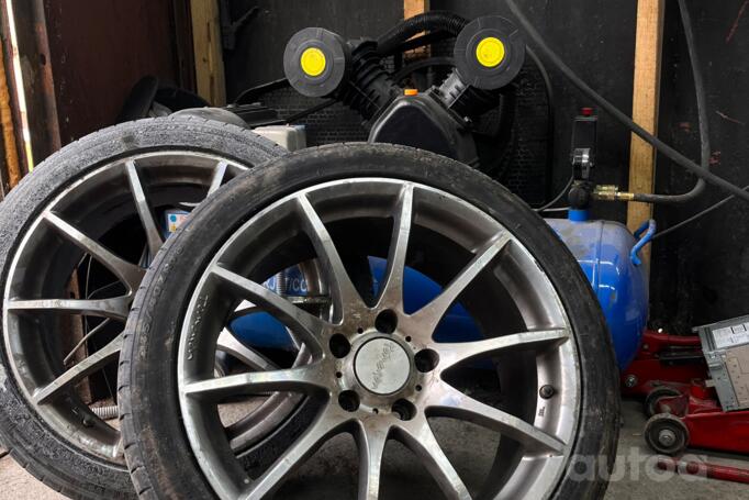 Kita, lengvojo lydinio