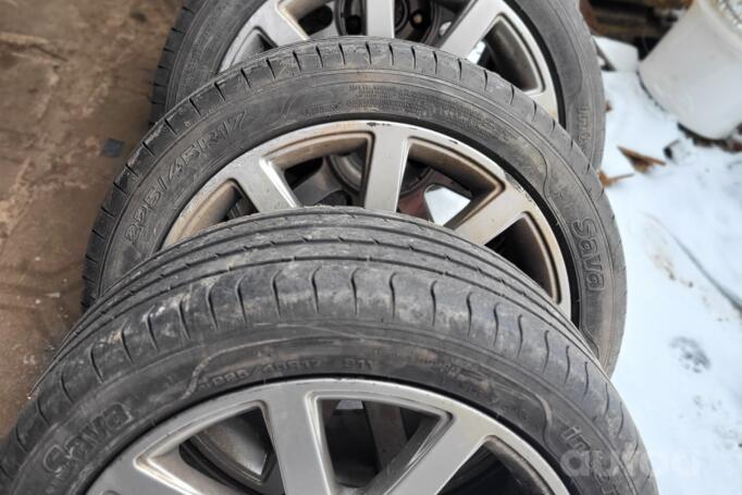 Kita, lengvojo lydinio