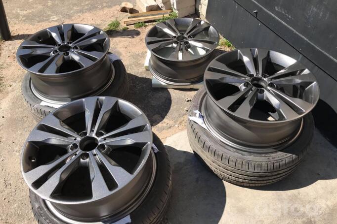 Mercedes-Benz, lengvojo lydinio