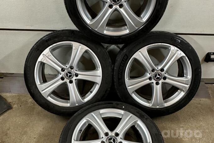 Mercedes benz, lengvojo lydinio