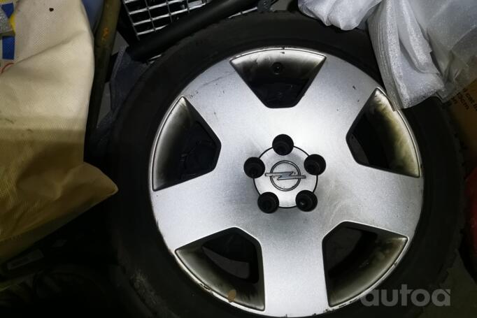 Kita, lengvojo lydinio