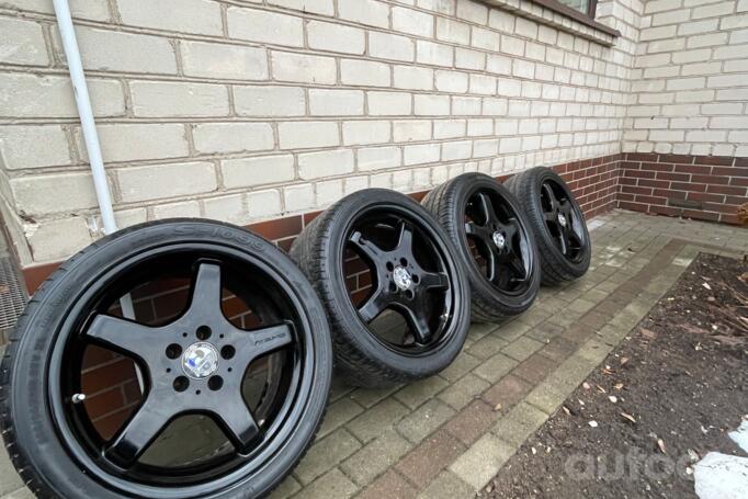 Mercedes benz, lengvojo lydinio