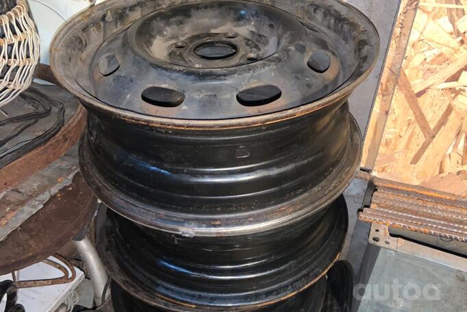 Kita, plieniniai štampuoti