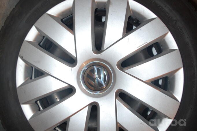 Kita, plieniniai štampuoti