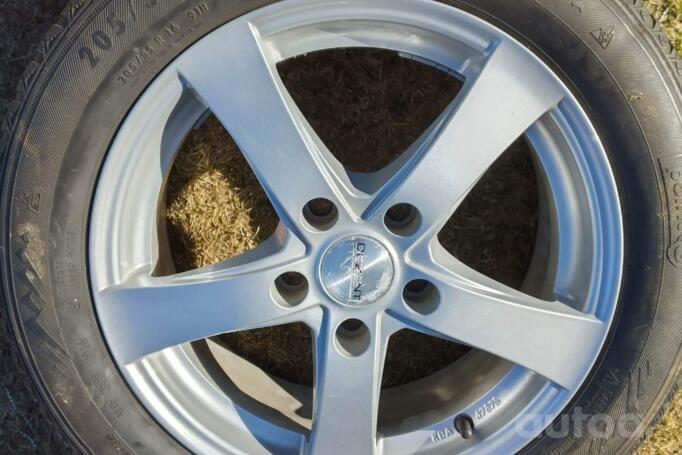 Kita, lengvojo lydinio