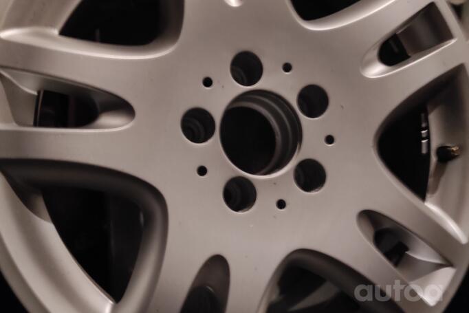 Kita, lengvojo lydinio