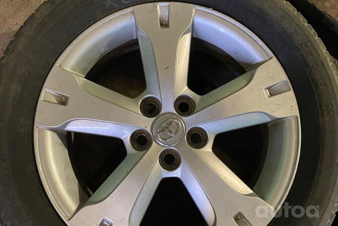 Toyota, lengvojo lydinio