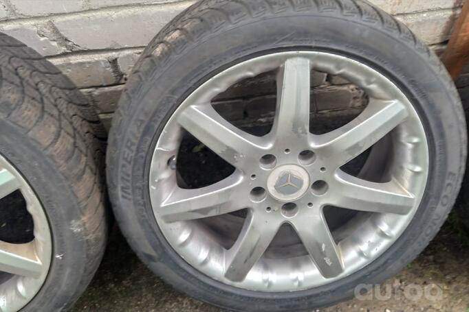 Kita, lengvojo lydinio