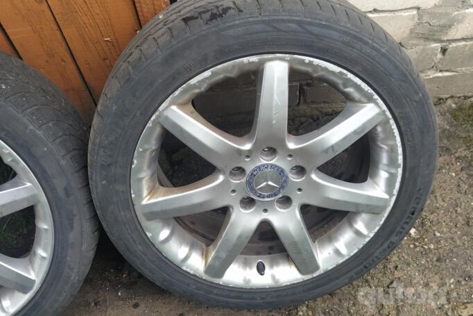 Kita, lengvojo lydinio