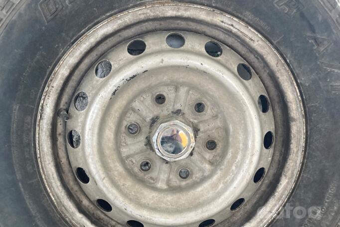 Kita, lengvojo lydinio