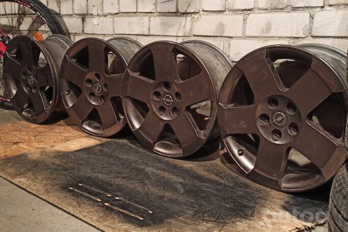 Kita, lengvojo lydinio