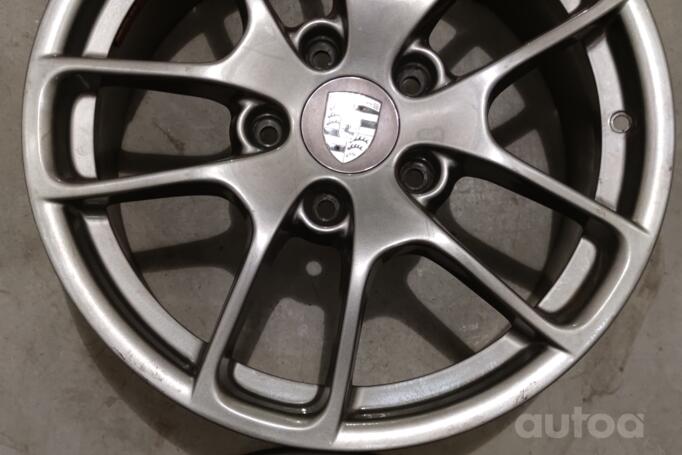 Porsche, lengvojo lydinio