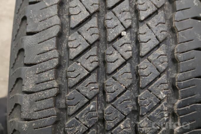 Kita, plieniniai štampuoti