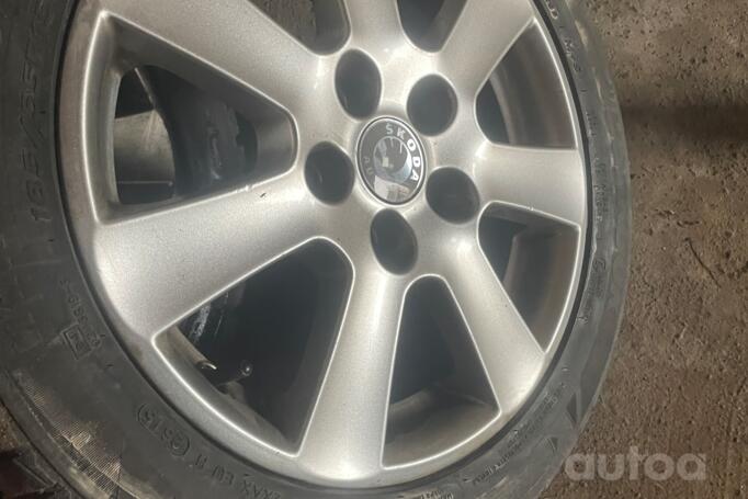 Kita, lengvojo lydinio