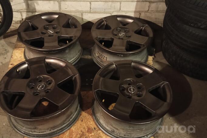 Kita, lengvojo lydinio