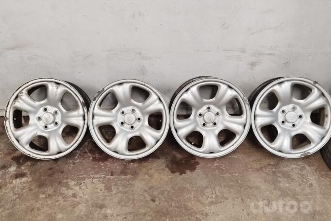 Subaru, plieniniai štampuoti