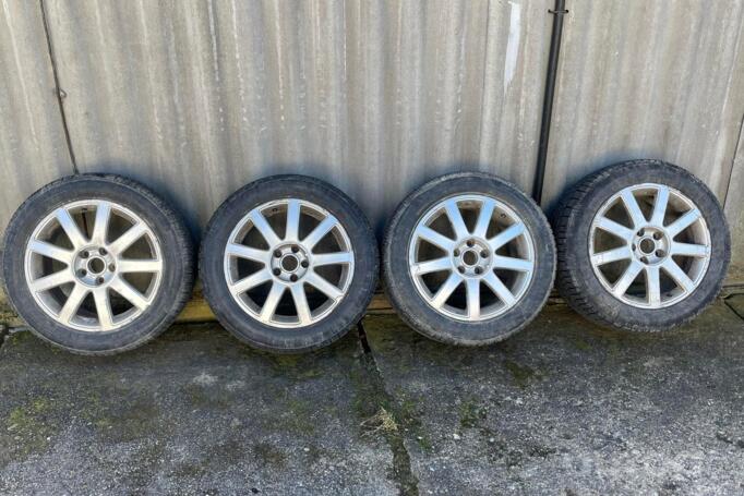 Kita, lengvojo lydinio