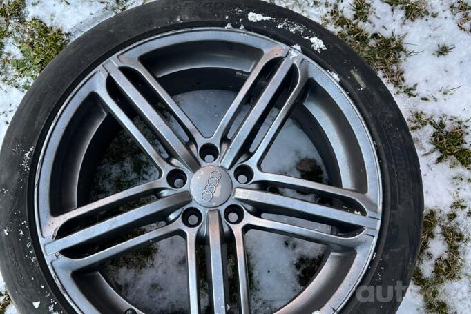 Kita, lengvojo lydinio