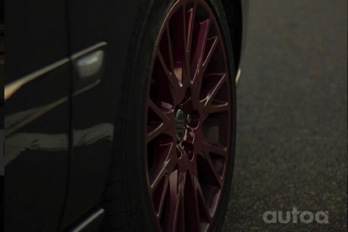 Volvo, lengvojo lydinio