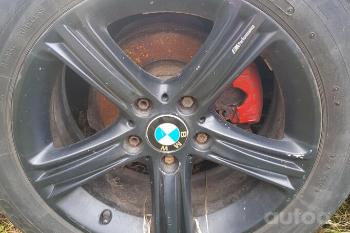 Kita, lengvojo lydinio