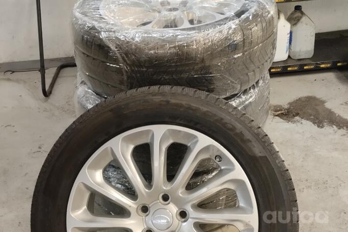 Land Rover, lengvojo lydinio