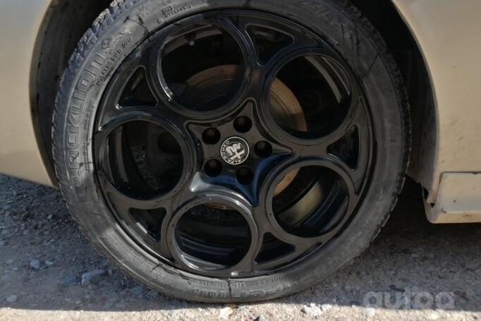 Kita, lengvojo lydinio