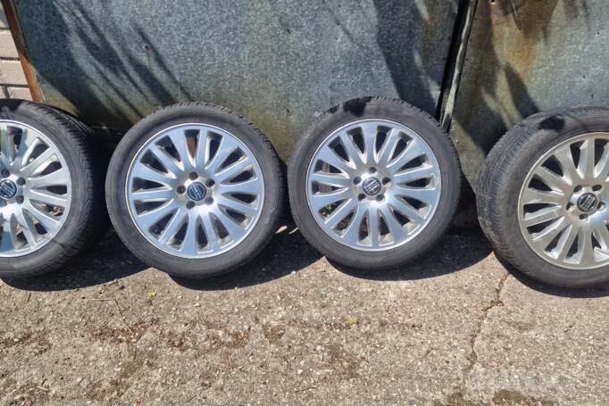 VOLVO, lengvojo lydinio