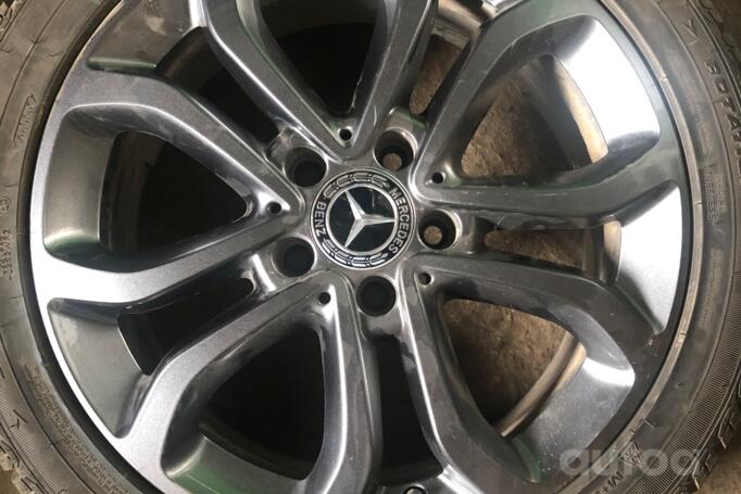 Mercedes benz, lengvojo lydinio