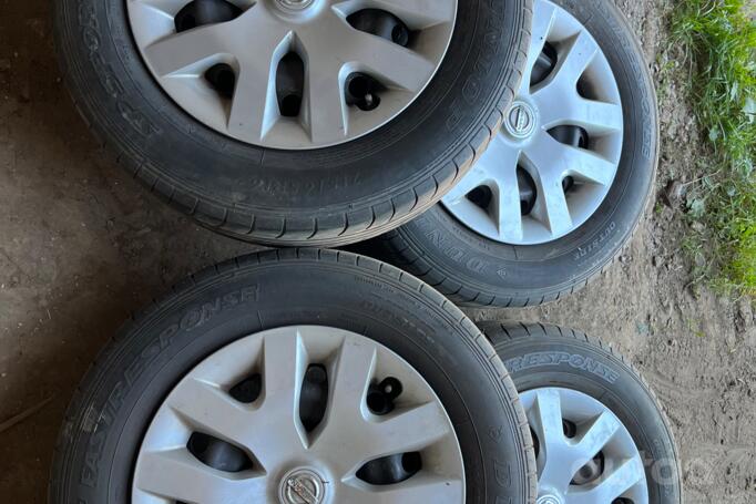 Nissan, plieniniai štampuoti