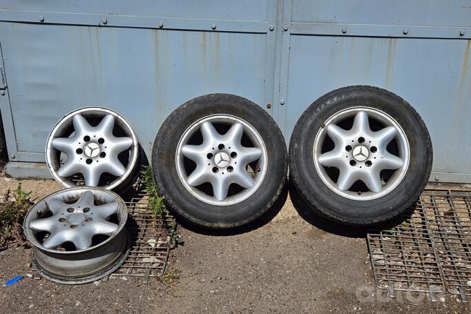 Mercedes Benz, lengvojo lydinio