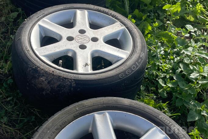 Kita, lengvojo lydinio