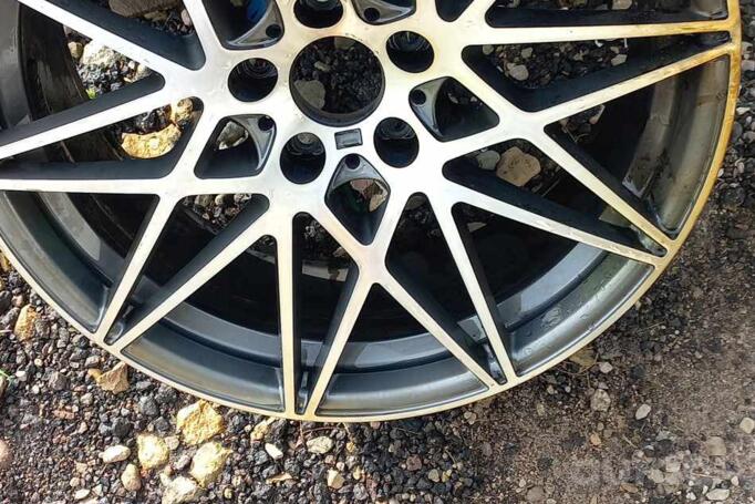 BMW, lengvojo lydinio