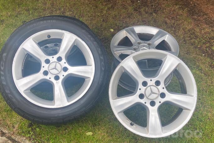 Kita, lengvojo lydinio