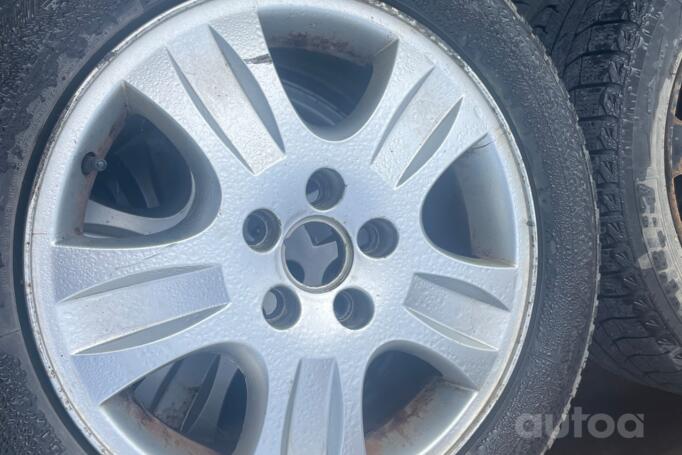 Kita, lengvojo lydinio