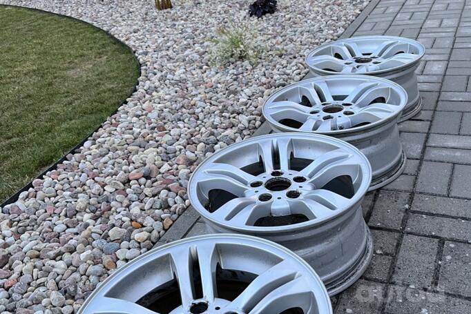 BMW, lengvojo lydinio